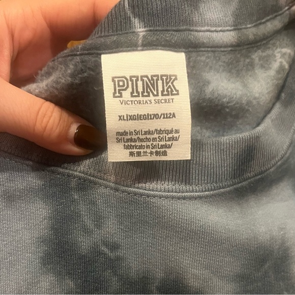 XL Victoria’s Secret PINK Gray Tie-Dye Long Sleeve Shirt - Picture 3 of 7